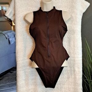 SKIMS one piece bathing suit NWT